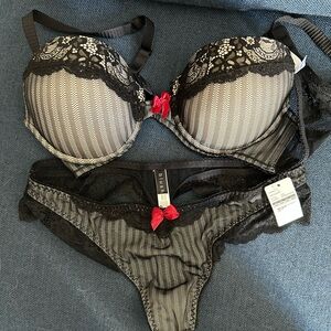 Blush Lingerie Black and Cream Tuxedo Lace Bra Set with Red Accents